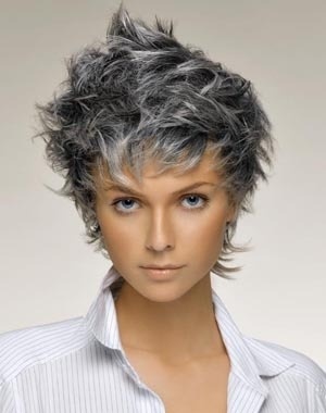Coloration anti-cheveux gris